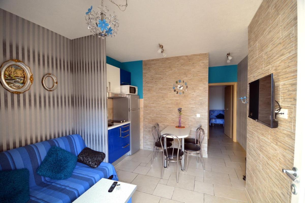 Apartmani Tonci & Dana Makarska Zewnętrze zdjęcie